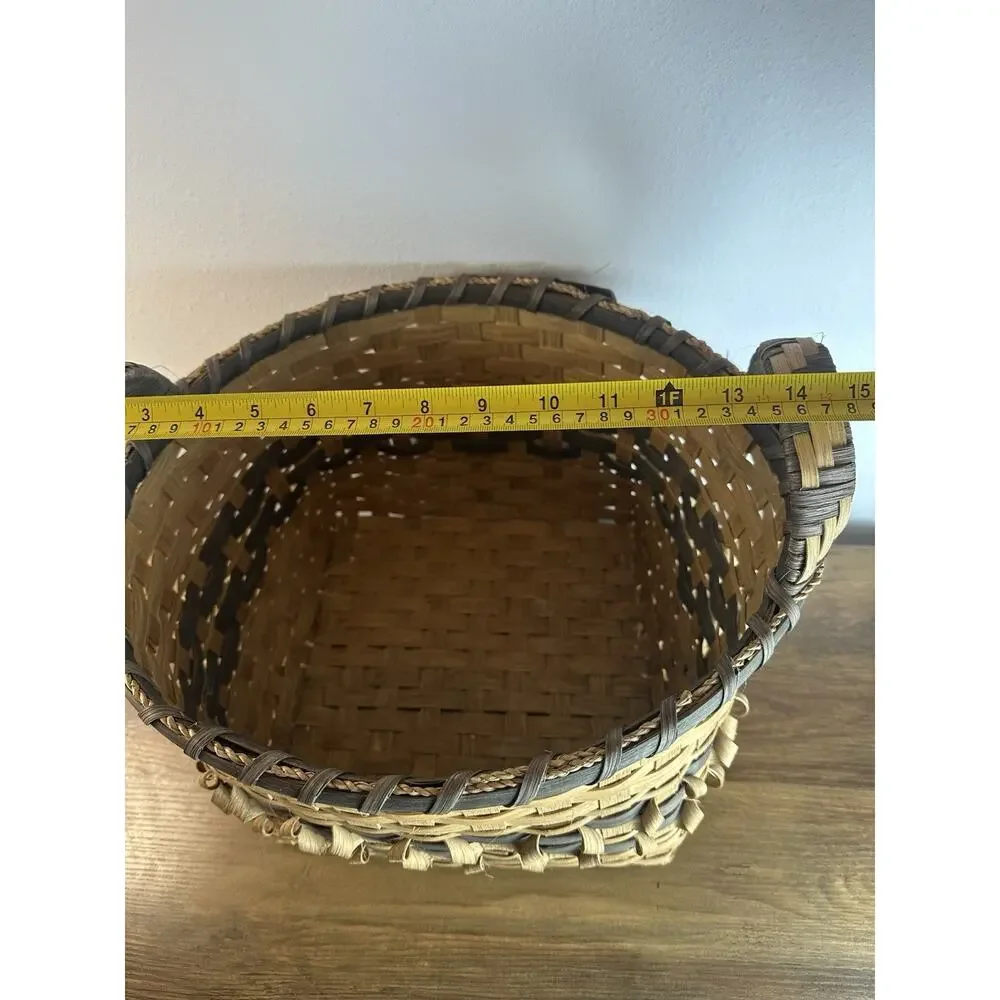 Vintage Woven Basket With Lid & Handles Two Tone Farmhouse Storage Basket